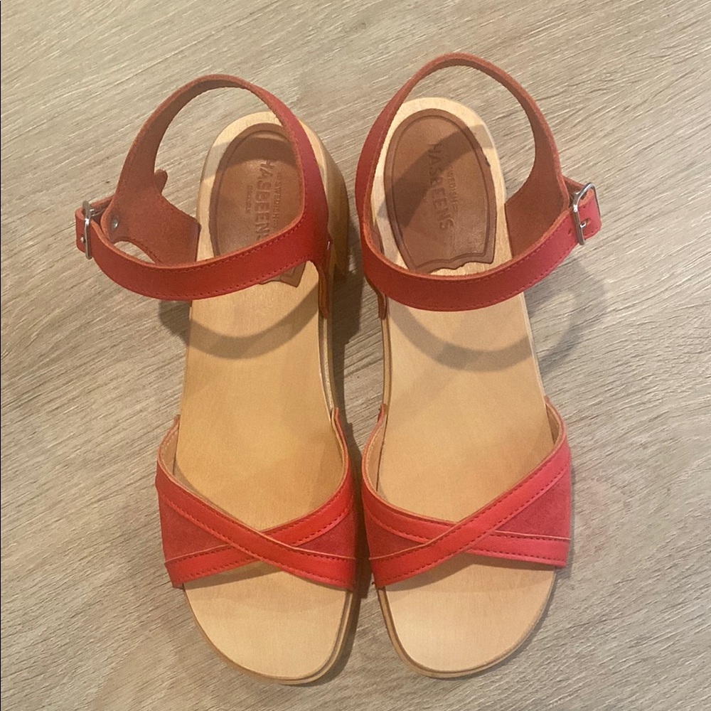 Swedish Hasbeen triangle low sandal